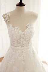 Stylish Jewel A-Line Tulle Ivory Wedding Dress Appliques Sleeveless Bridal Gowns with Beading Sash Online-27dress