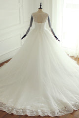 Stylish Jewel Long Sleeves Tulle Wedding Dress Pearls Lace Appliques Bridal Gown with Crystals On Sale-27dress