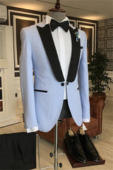 Stylish Light Blue Peaked Lapel Men Suits For Prom