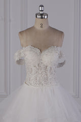 Stylish Off-the-Shoulder Tulle Lace Wedding Dress Strapless Appliques Ruffles Beading Bridal Gowns On Sale-27dress