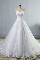 Stylish Strapless Sweetheart A-Line Wedding Dress Sleeveless Appliques Bridal Gowns Online-27dress