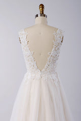 Stylish V-neck Straps Tulle Wedding Dress Appliques A-line Ruffles Bridal Gowns On Sale-27dress