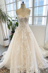 Sweetheart A-Line Lace Wedding Dress With Appliques-27dress