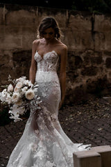 Sweetheart Mermaid Wedding Dress With Lace Appliques-27dress