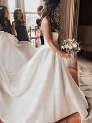 Sweetheart Satin Court Train Wedding Dresses With Pockets for Ball Gown