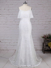 Trumpet/Mermaid Scoop Neck Lace Sweep Train Wedding Dress