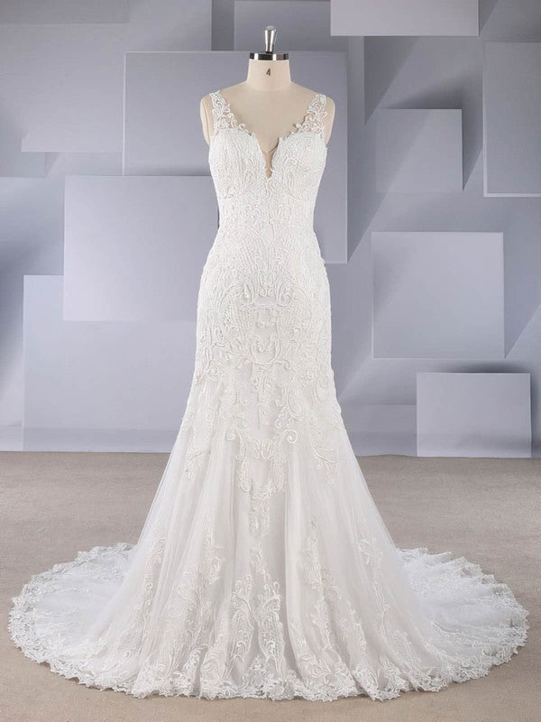 Trumpet/Mermaid V-neck Tulle Sweep Train Wedding Dress with Appliques Lace