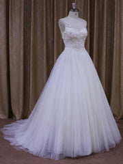 V-neck Ball Gown Tulle Court Train Wedding Dress with Beading