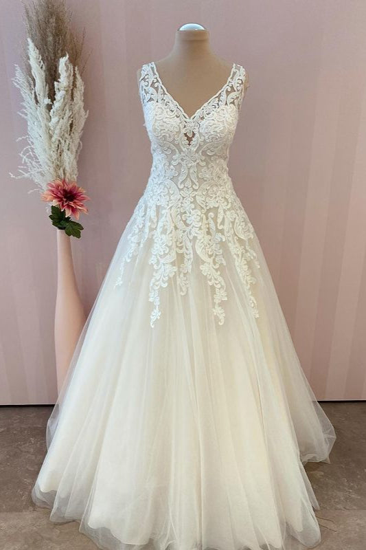 V-Neck Lace Bridal Gown Sleeveless With Lace Appliques-27dress