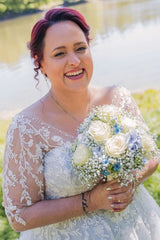 27DRESS V-neck Plus Size Tulle A-line Wedding Dresses with Lace Applique