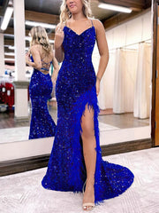 V-neck Sequins Feathers/Fur Sheath/Column Prom Dresses with Sweep Train