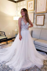 V-Neck Sleeveless Tulle Wedding Dress With Beads-27dress