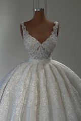V-Neck Sleeveless Wedding Dress Ball Gown With Lace Appliques-27dress
