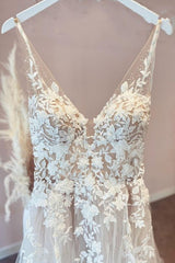 V-Neck Sleeveless Wedding Dress Lace Appliques Long-27dress