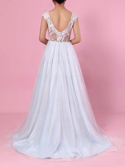 V-neck Tulle Ball Gown With Appliques Lace and Sweep Train Wedding Dresses