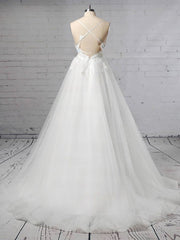 V-neck Tulle Sweep Train Wedding Dress with Appliques Lace