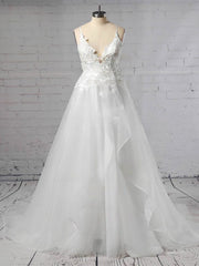 V-neck Tulle Sweep Train Wedding Dress with Appliques Lace