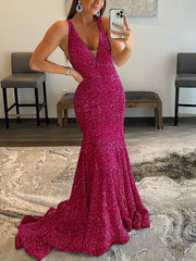 V-neck Velvet Sequins Sheath/Column Prom Dress with Sweep Train