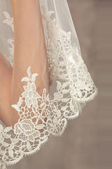 White Ivory Wedding Veils Lace Edge Cathedral Length Wedding Bridal Veil with Comb-27dress