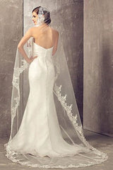 White Ivory Wedding Veils Lace Edge Cathedral Length Wedding Bridal Veil with Comb-27dress