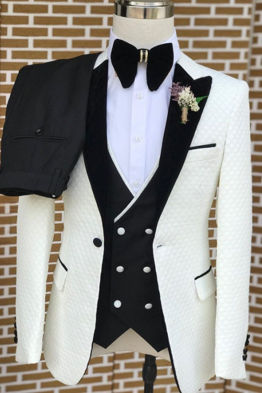 Peaked Lapel Three Pieces Slim Fit Jacquard White Prom Suits