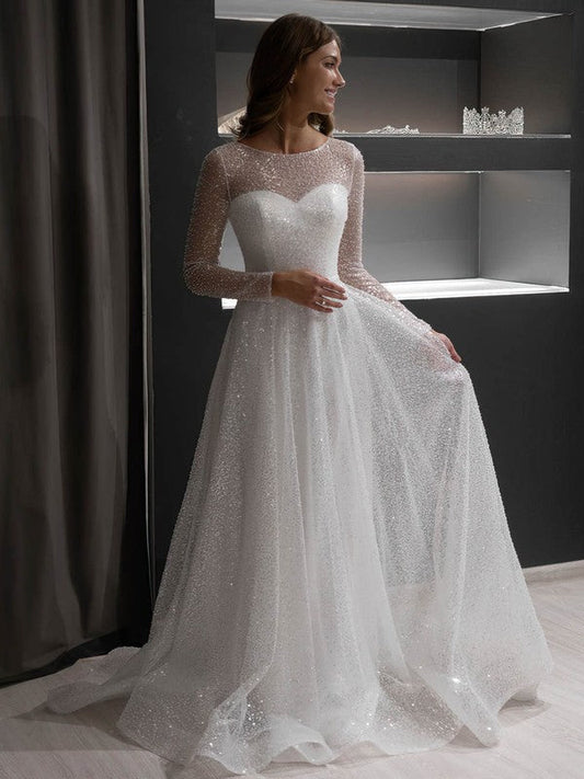 Plus-Size Wedding Dress Guide: Supportive Bodices and Flattering Illusion Backs