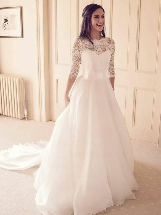 Lace vs Mikado Fabric for Wedding Dresses: Which Structure Works Best for Your Silhouette