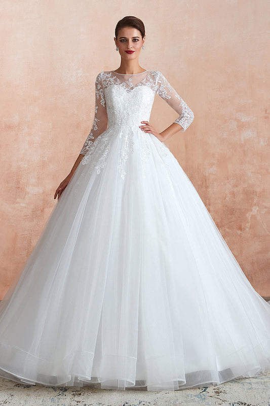 Spring Wedding Dress Trends 2026: Light Layers, Floral Appliqués and Pastel Accents