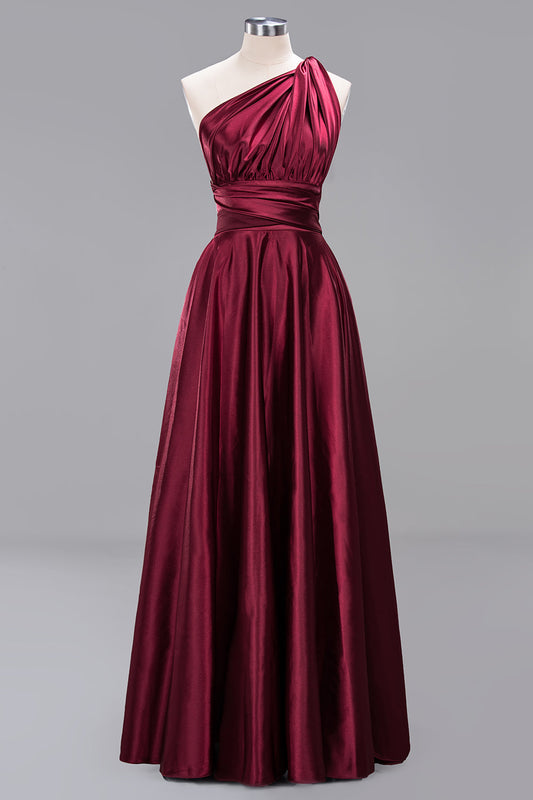 Satin vs Crepe Bridesmaid Dresses: Which Fabric Flows Best for a Formal Evening Wedding?
