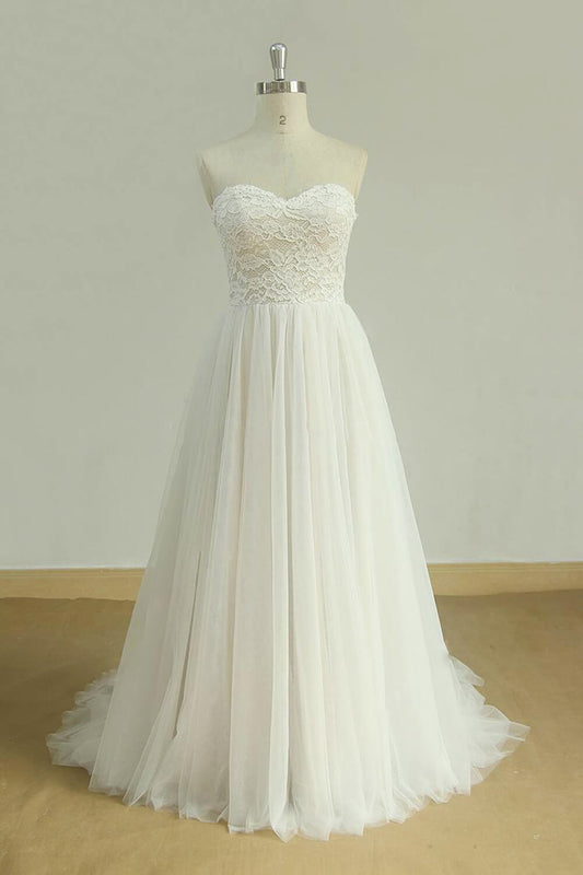Fall Wedding Dresses: 7 Warm-Tone Gowns for an October Exchange of Vows