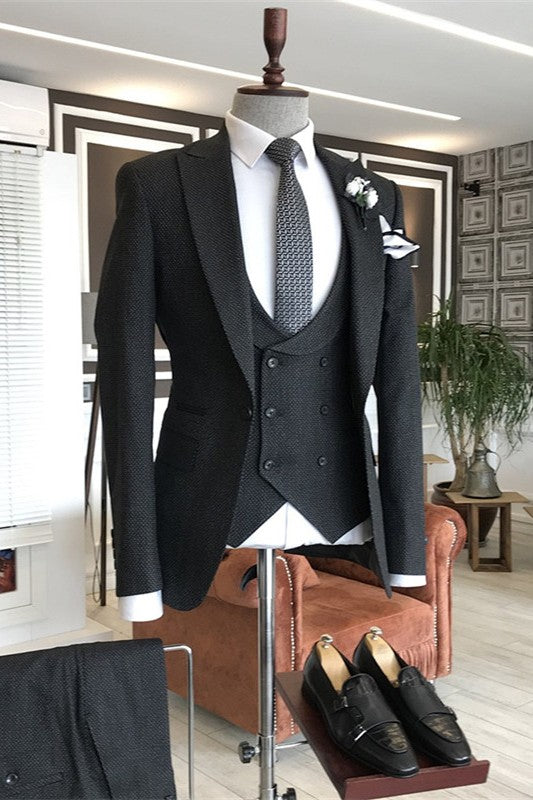 men-suits-for-business-black-peaked-lapel-close-fitting-three-pieces-suit