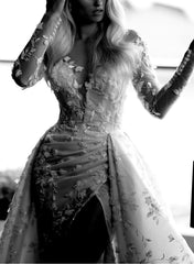 Elegant Long Sleeves Mermaid Sweetheart Lace Wedding Dress with Slit