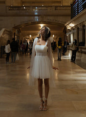 Modern Shourt A-Line Sleeveless Tulle Wedding Dresses