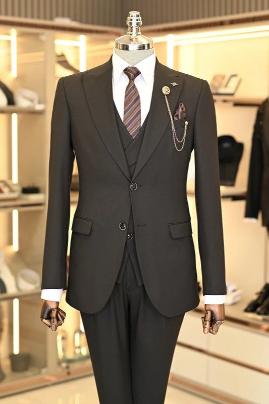 tuxedo-suit-for-men-coffee-peaked-lapel-3-pieces-business-men-suits