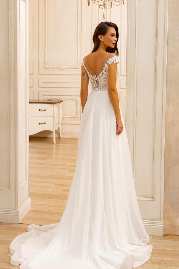 sleeveless off the shoulder women's short white wedding dresses Elegant A-Line Tulle Off-Shoulder Wedding Dress with Train