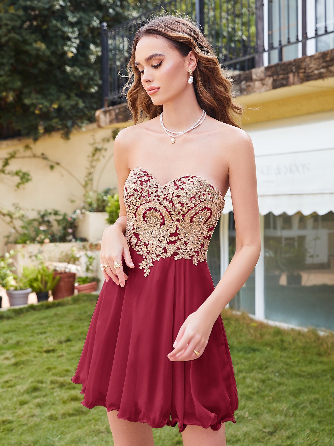 Burgundy Sweetheart Chiffon A-Line Short Bridesmaid Dress Bodice Detail