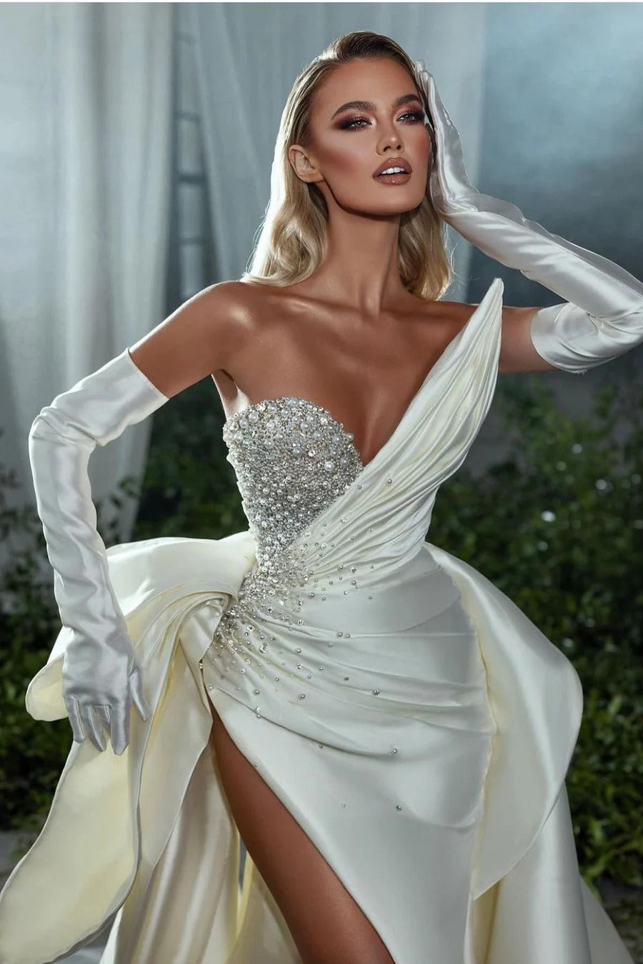 Long A-line Sweetheart Satin Beading Split Front Wedding Dresses with Gloves