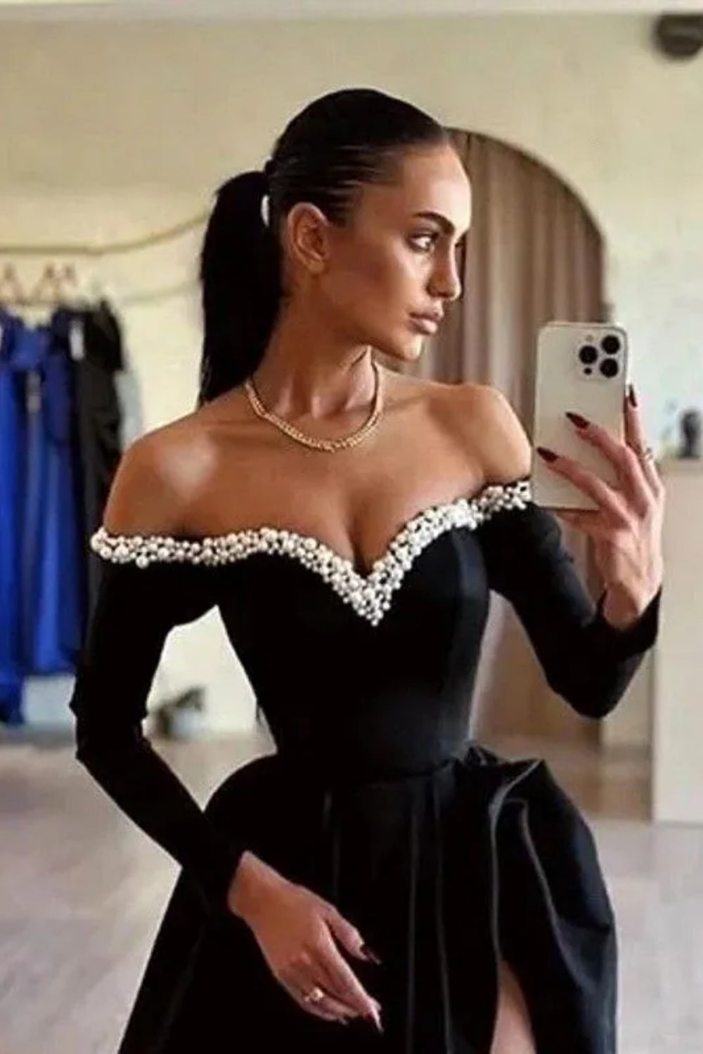 27Dress Elegant Black Off-the-shoulder High-split A Line Long Evening Dress with Beads