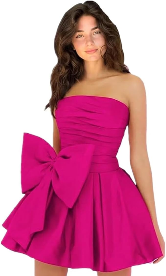 Chic Short A-line Sleeveless Strapless Ruched Lace Up Homecoming Dresses with Bow