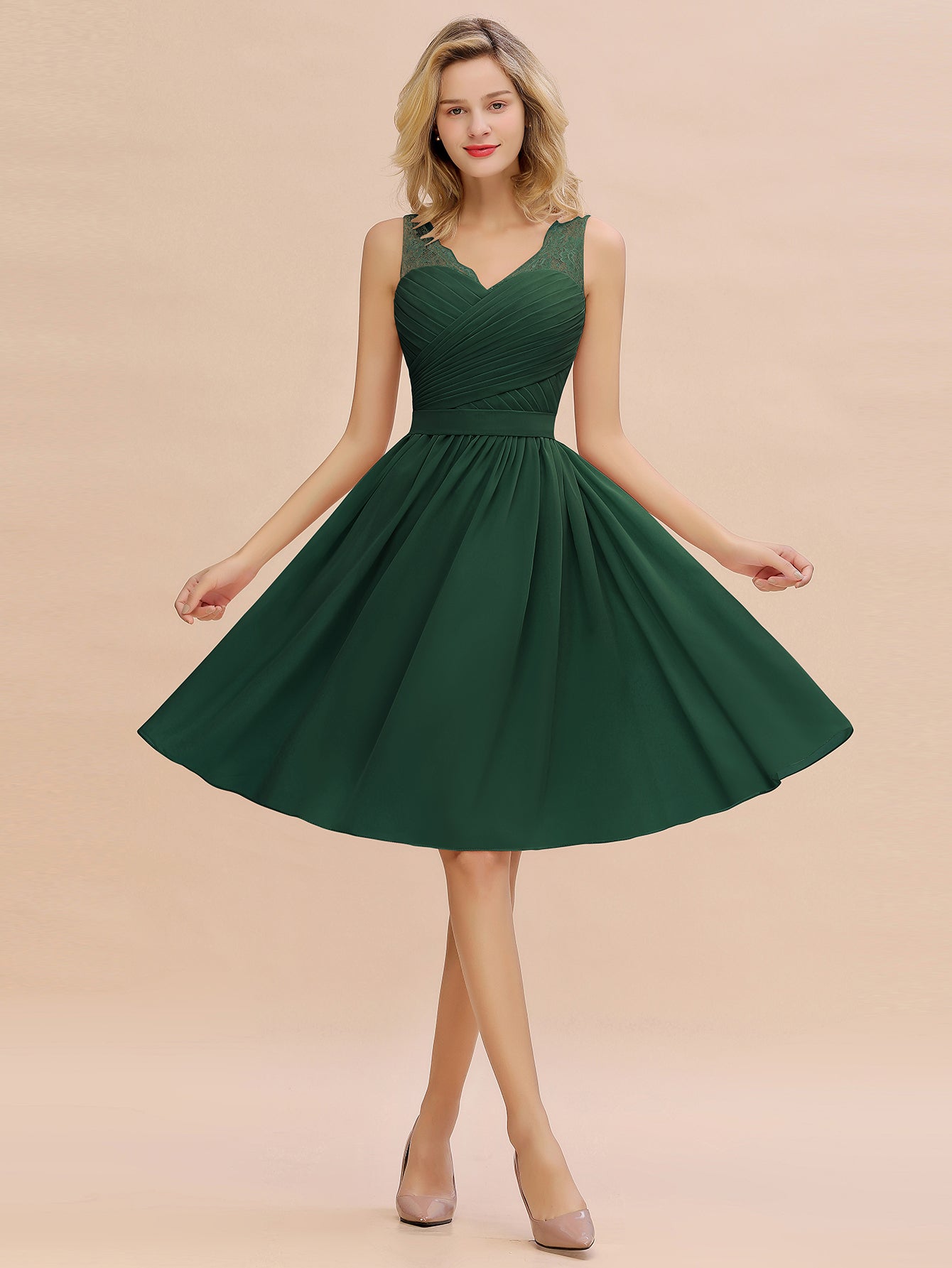 Green V-Neck Chiffon A-Line Bridesmaid Dress with Lace Appliques