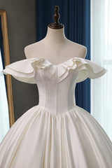 Ivory Off The Shoulder Satin Ball Gown Wedding Dress Bodice Detail