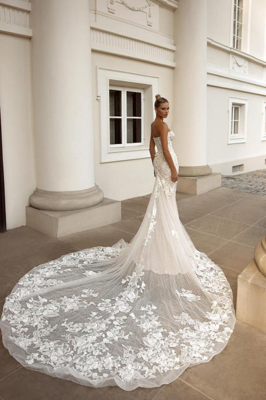 Elegant Mermaid Sweetheart Lace Tulle Long Wedding Dresses