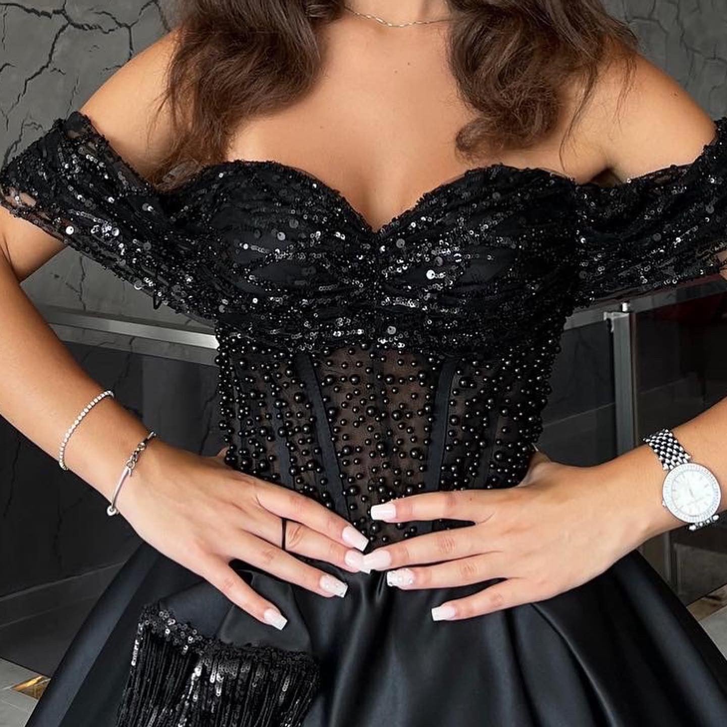 A-line Off-the-shoulder Sweetheart Satin Long Beading Sequins Prom Dresses