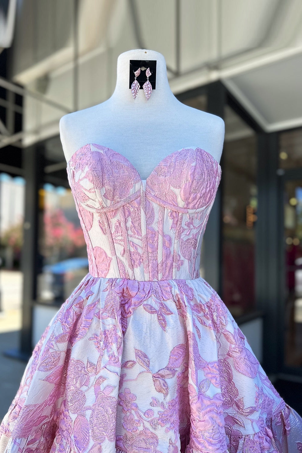 Pink Sweetheart A-Line Homecoming Dress with Floral Details and Corset Bodice Bodice Detail