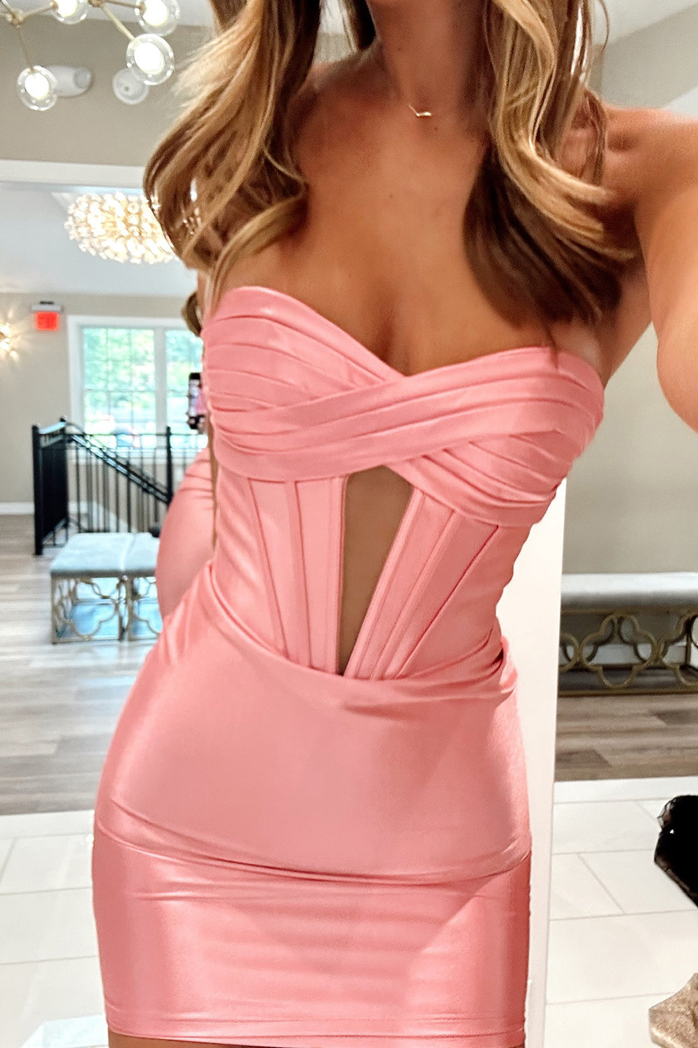 Pink Sweetheart Bodycon Homecoming Dress with Ruching Bodice Detail