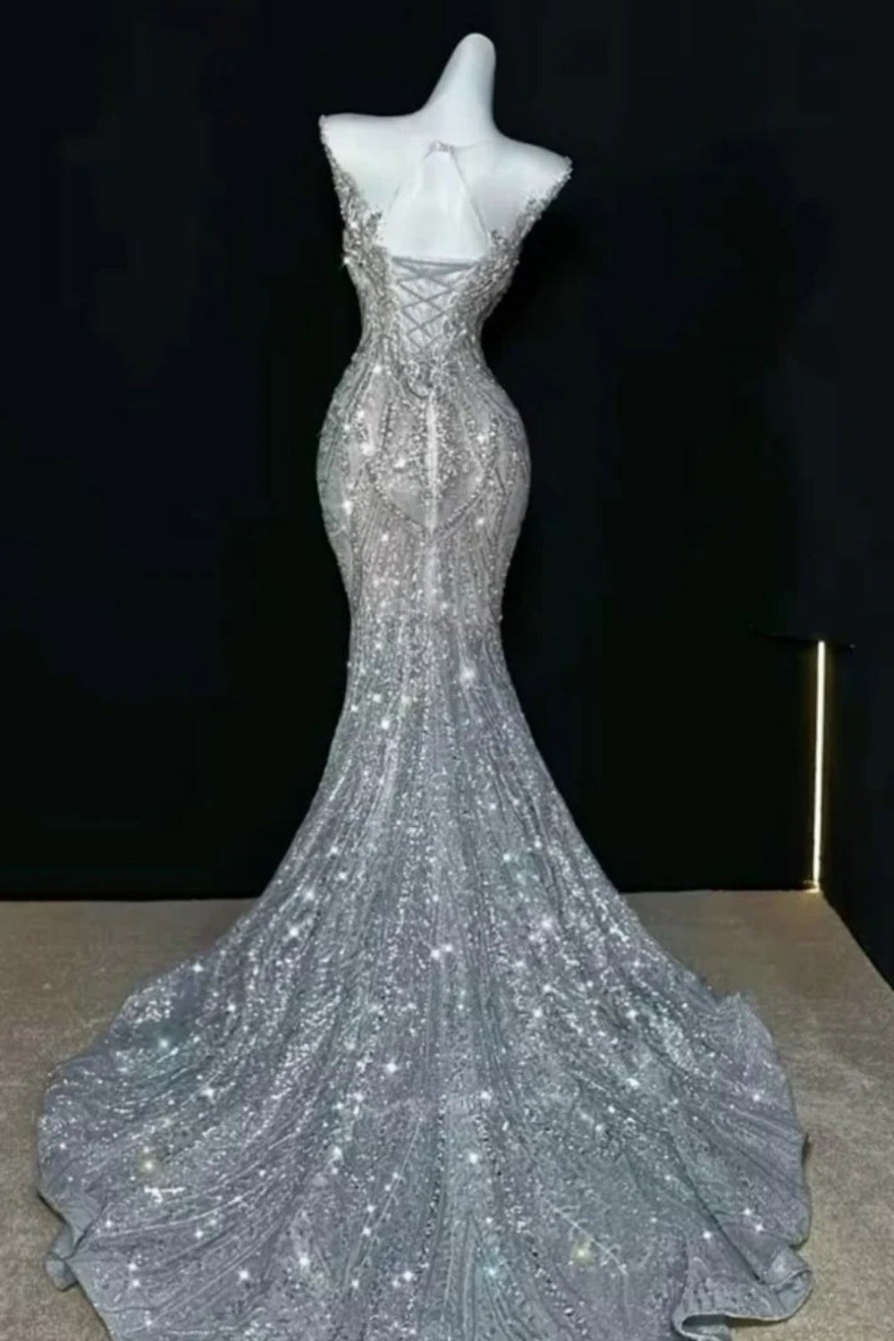 27Dress Sparkly Long Mermaid Sequin Evening Dress