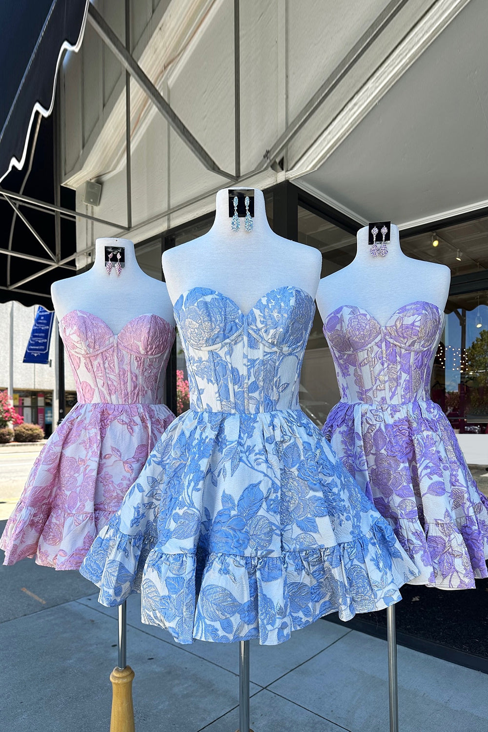 Sweetheart A-Line Homecoming Dress with Floral Details and Corset Bodice Group