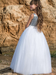 White Scoop Neck Tulle Ball Gown Flower Girl Dress with Floral Details Back View