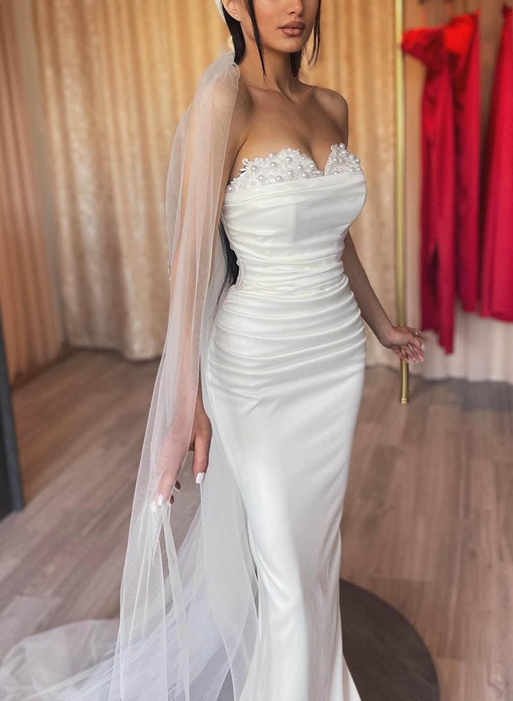 White Sweetheart Satin Sheath Chapel Train Wedding Dress