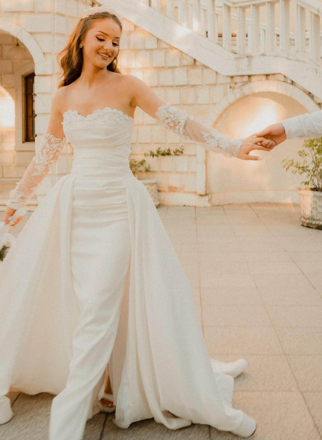 White Sweetheart Satin Sheath Chapel Train Wedding Dress
